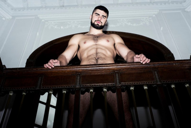 Gus Boeing by Photographer Sebas Namunkurá