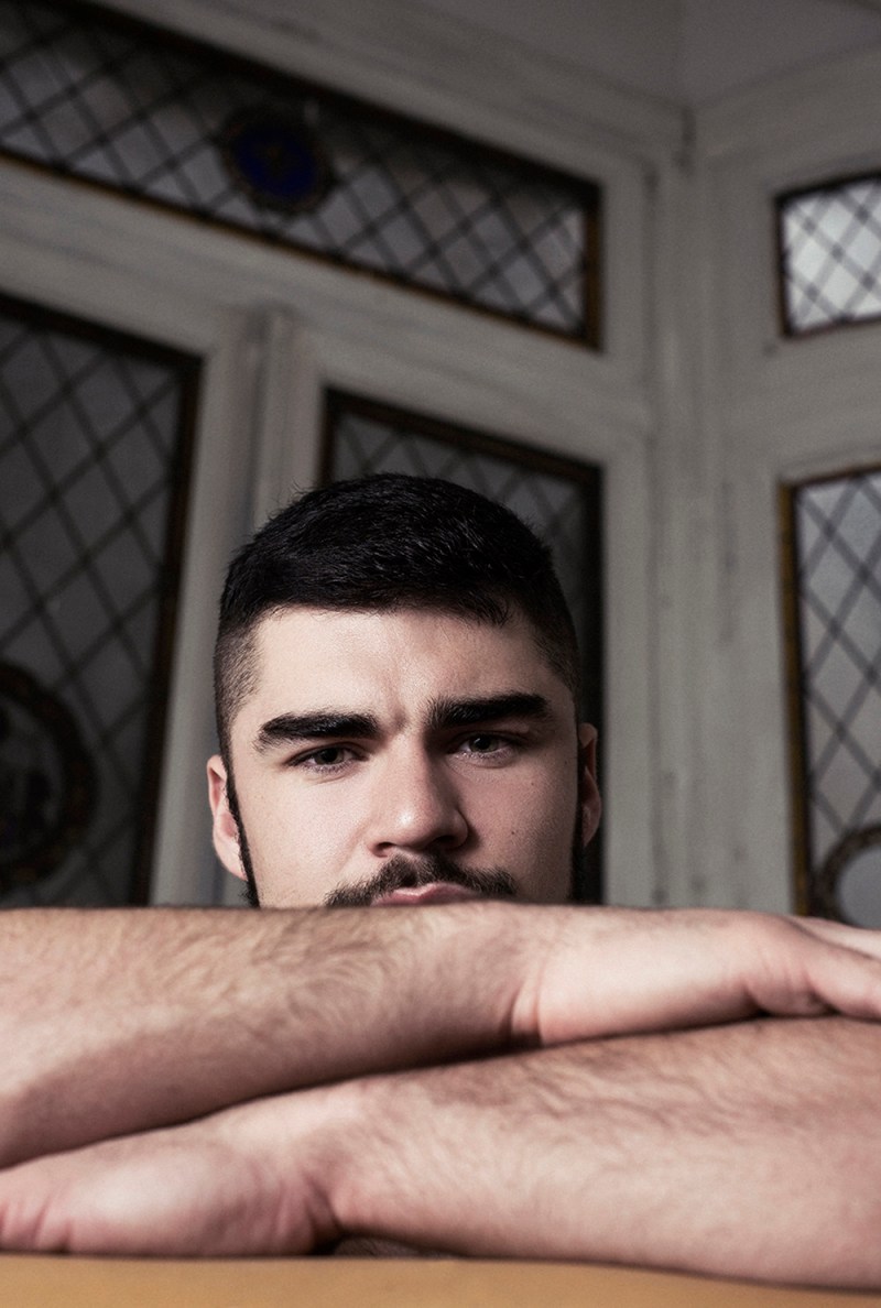 Gus Boeing by Photographer Sebas Namunkurá