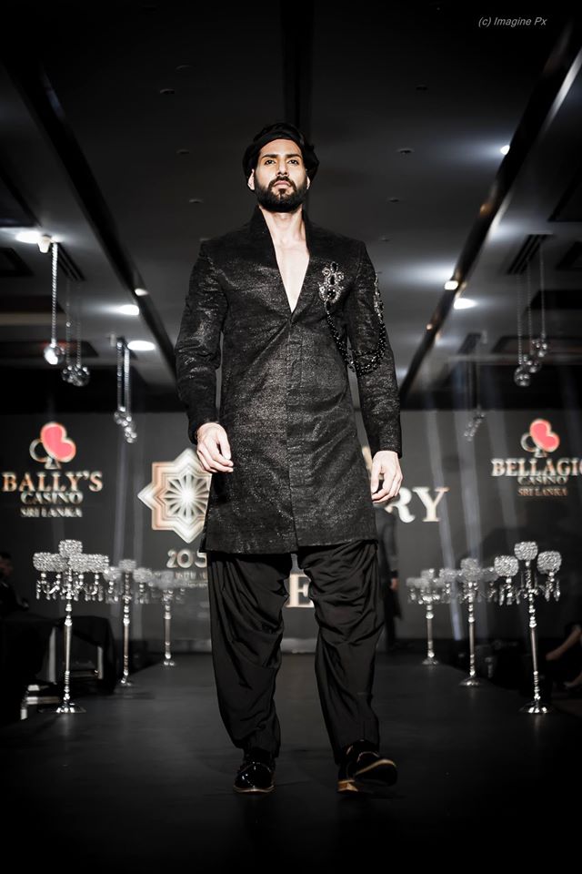 02_IMM_Indian_Male_Models_India_Luxury_Style_Week