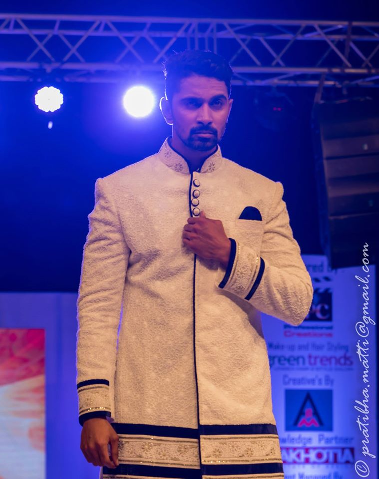 09_IMM_Indian_Male_Models