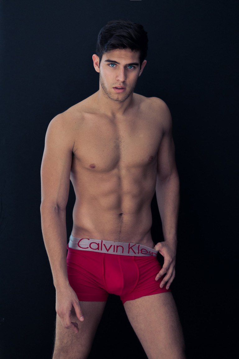 04_IMM_Indian_Male_Models_andre-brunelli-by-juan-neira