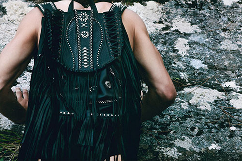 Always we feeling inspired by the great images of photographer Milan Vukmirovic. Julian Schneyder wears exclusively DSquared2 after starring in the campaign as he becomes one with the forest in Fashion for Men’s Fall/Winter 2015 issue by Milan Vukmirovic.