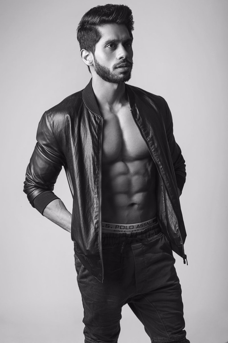 04_Varun_IMM_Indian_Male_Models
