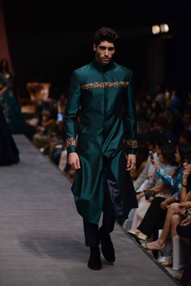 16_IMM_Indian_Male_Models