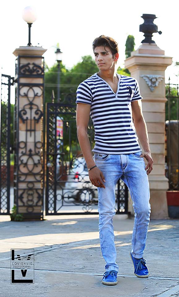 02_IMM_INDIAN_MALE_MODELS