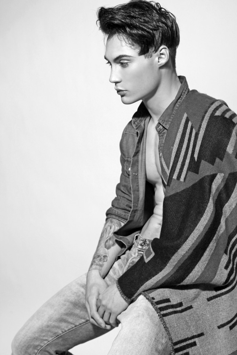 devin-xavier-by-thomas-synnamon-11