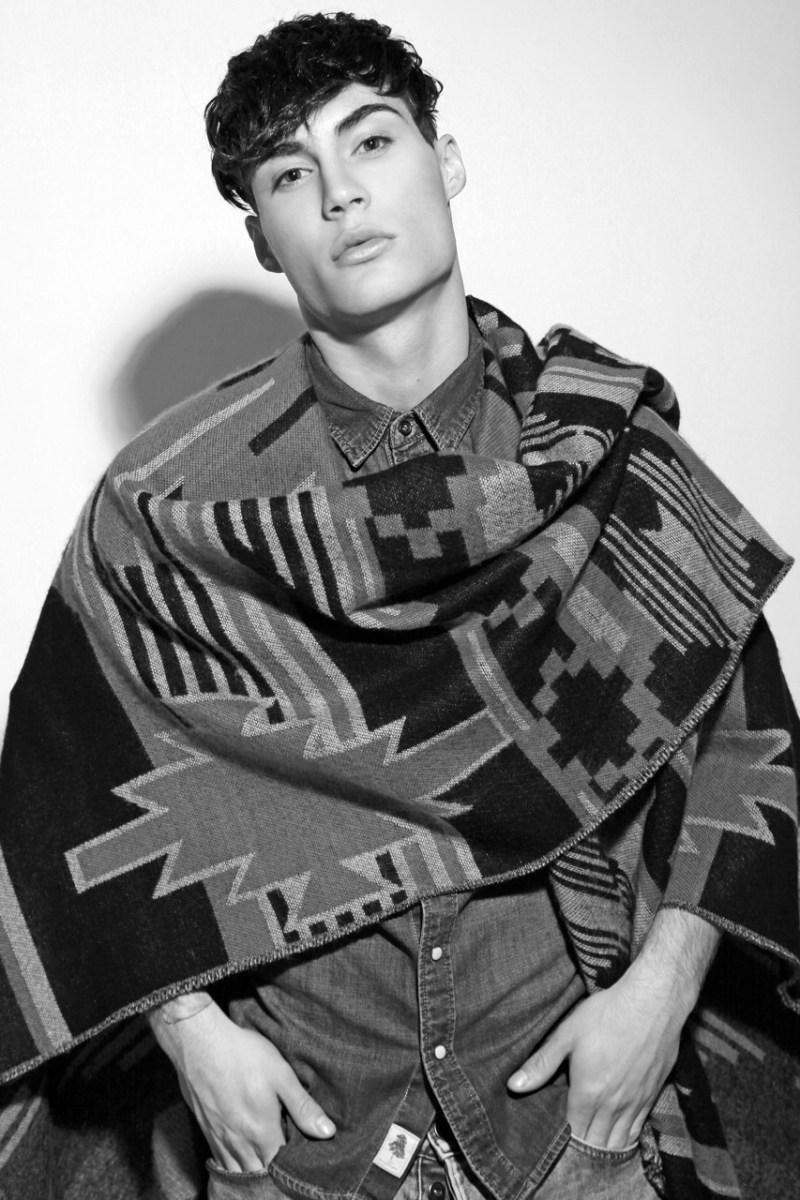 devin-xavier-by-thomas-synnamon-7