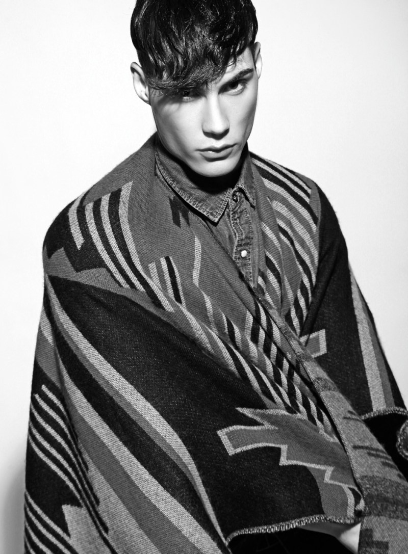 devin-xavier-by-thomas-synnamon-8