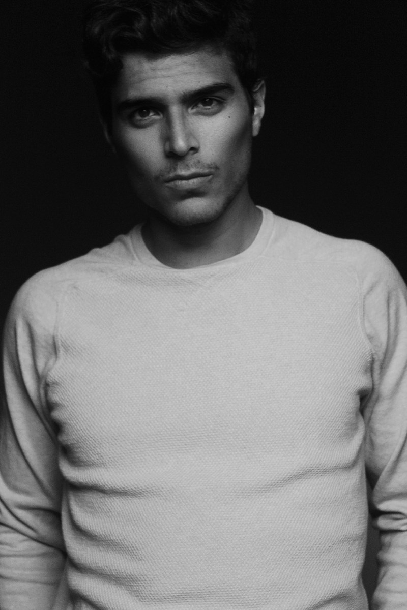 Venezuelan but raised in Valencia Spain captivated by lensman Miguel Zaragozá unveil exclusive imagery in black and white portrait for Fashionably Male.