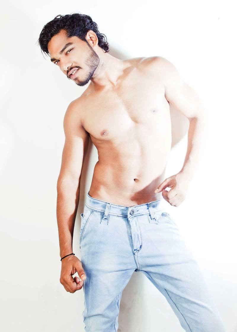 01026_imm_indian_male_models