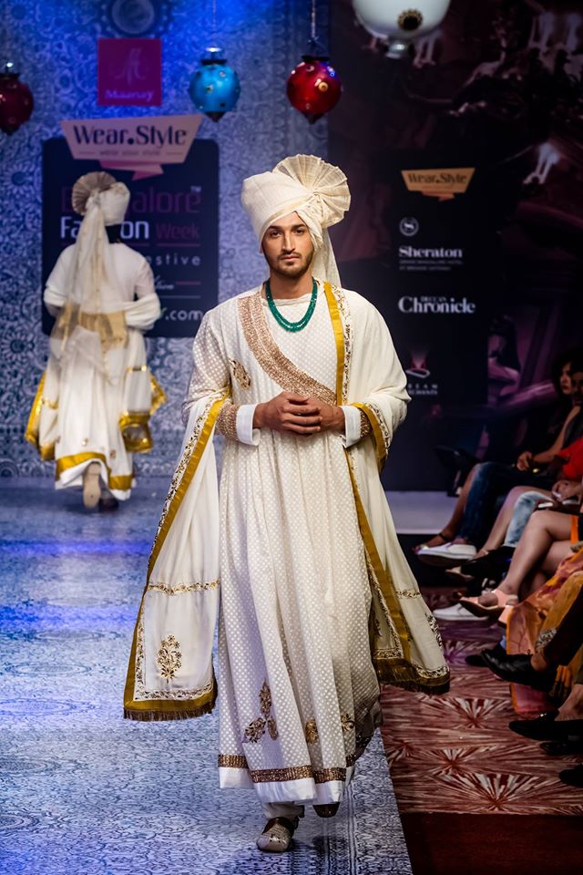 247895_ashok_maanay_imm_indian_male_models