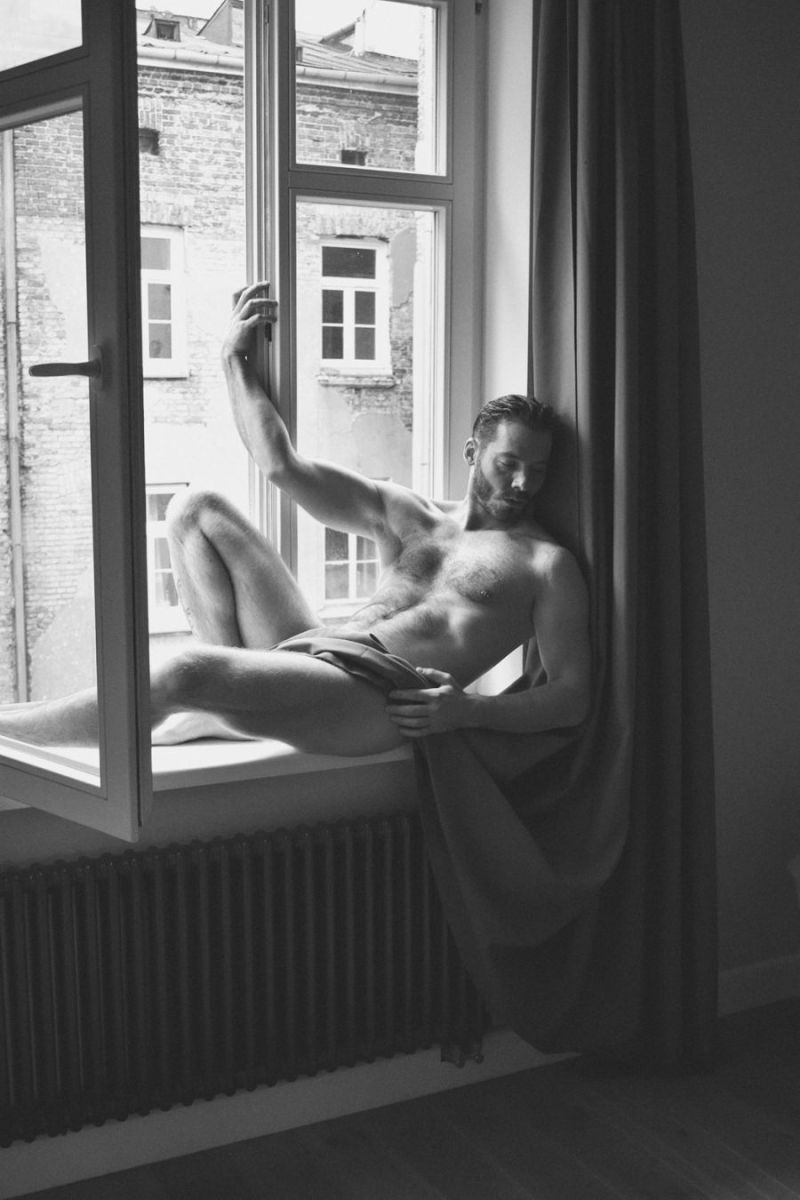 14-1_imm_indian_male_models_kaltblut_magazine