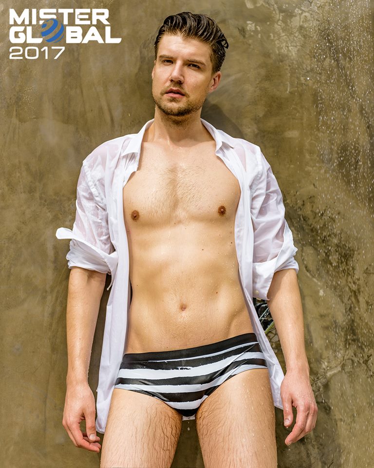 26_SWEDEN John Sempill