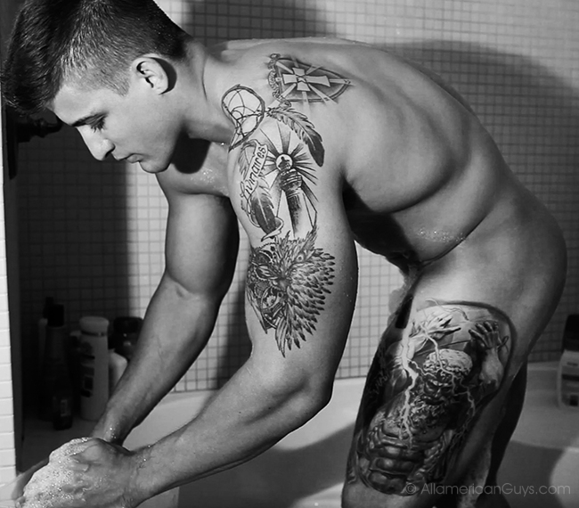 quinn-allamericanguys-04