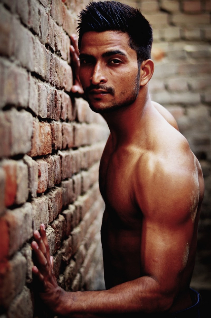 17-05-17-21-28-57-137_deco