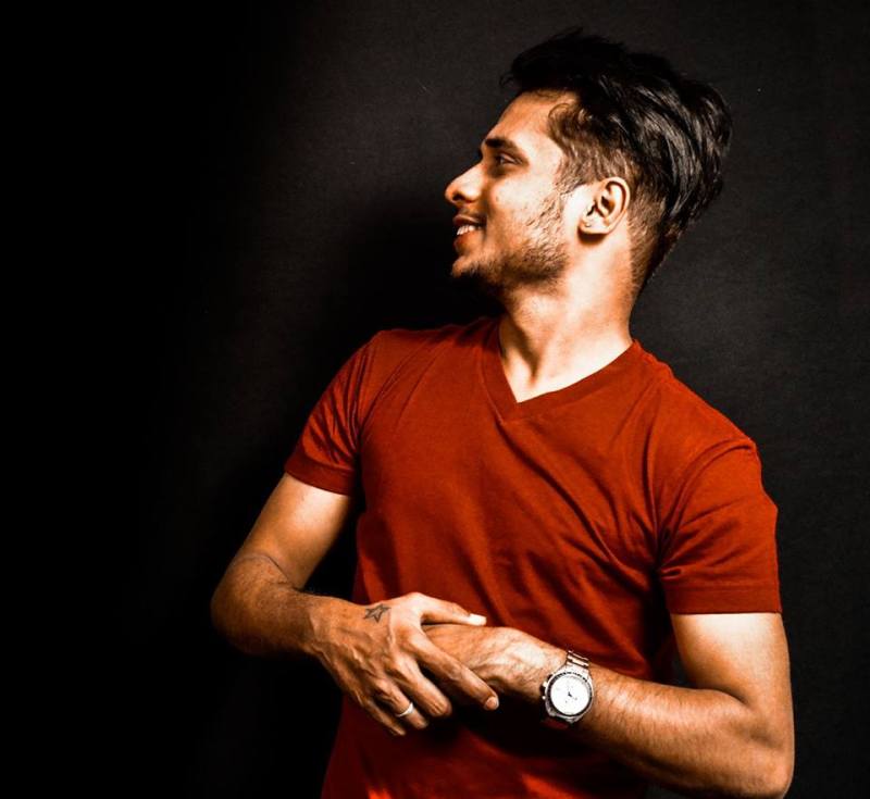 19458154_IMM_Indian_Male_Models