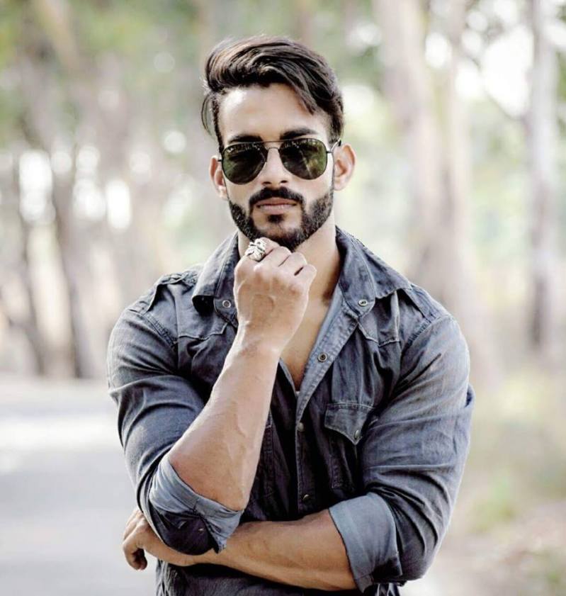 02_Aaditya_Shukla_IMM_Indian_Male_Models