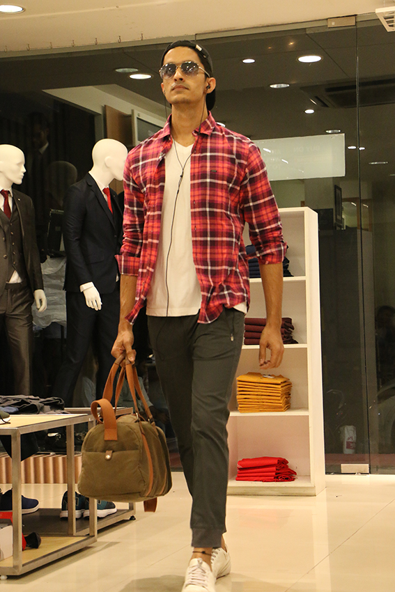 14_IMM_0123983_Peter_England_Mister_India_2017