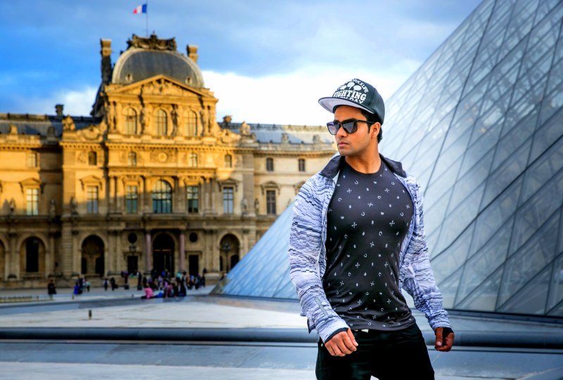 2017-10-30-02-16-18-585